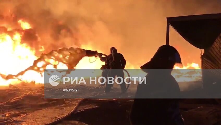 Пожар в промзоне в Твери