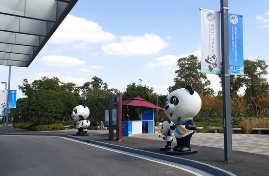 Третье международное импортное ЭКСПО открылось в Китае