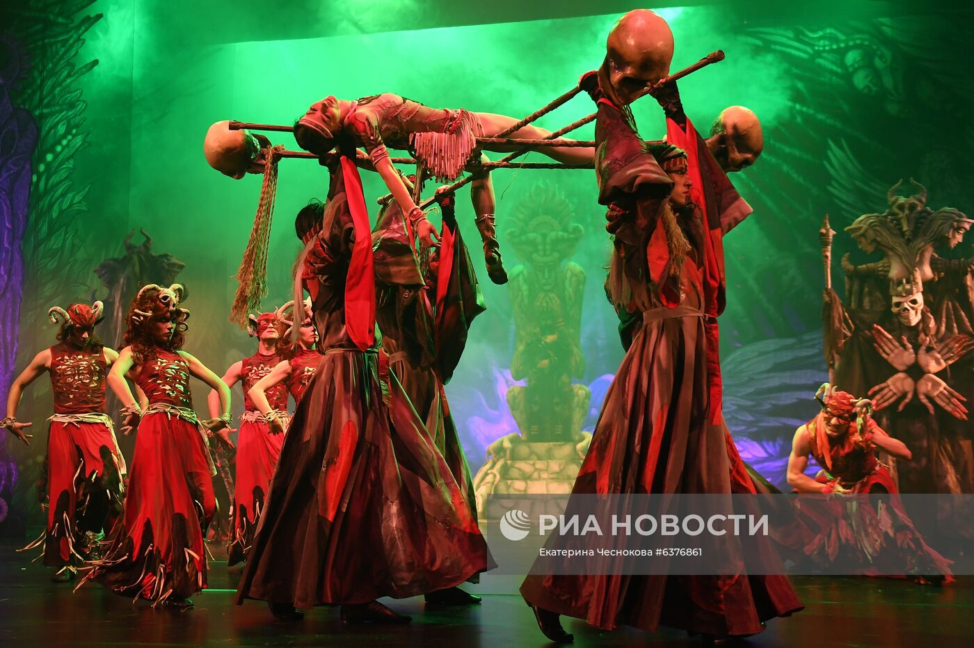 Одноактные спектакли театра танца "Гжель"
