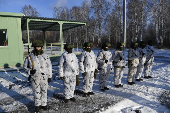 Подготовка разведчиков в Новосибирском высшем военном командном училище