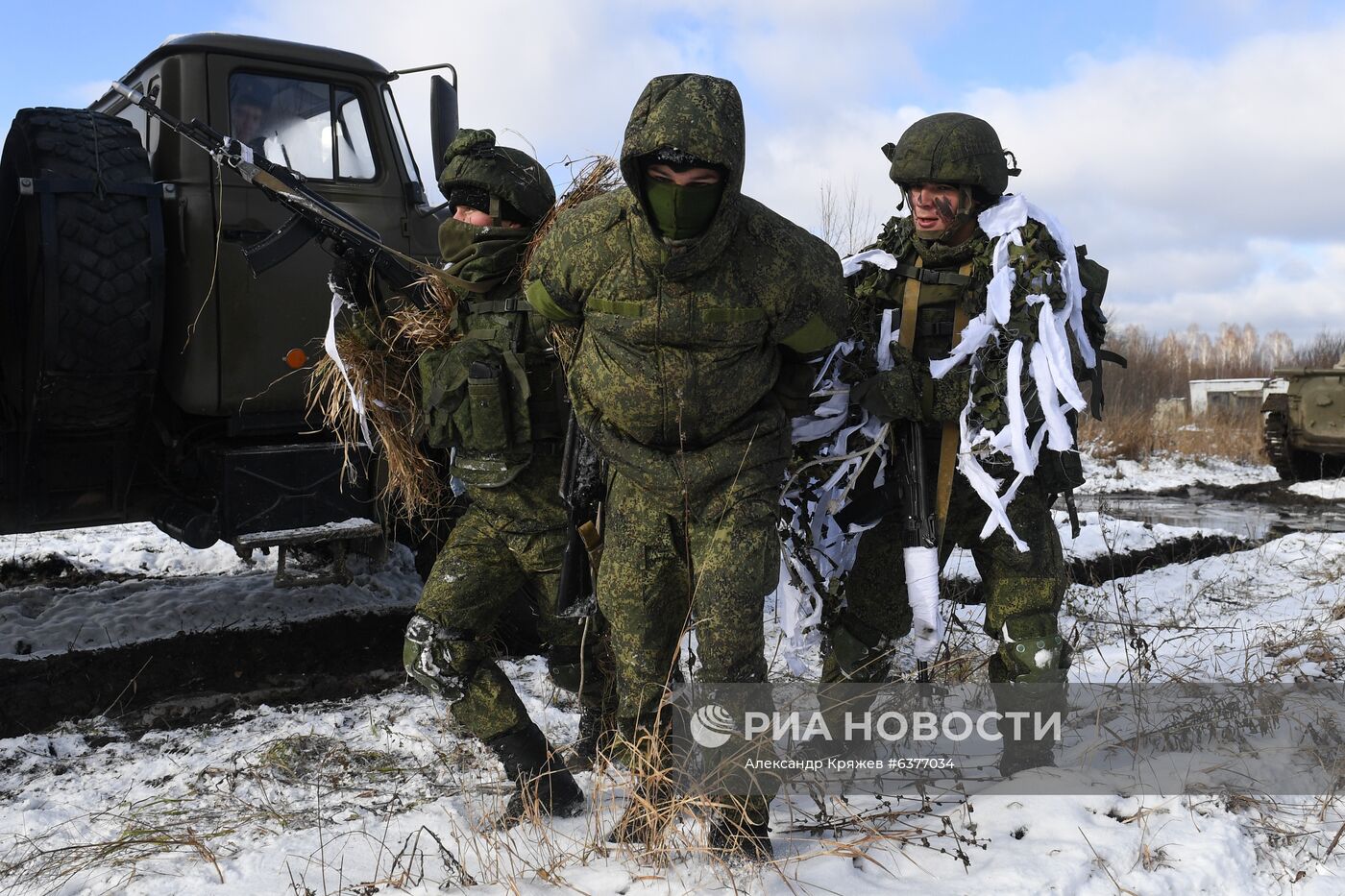 Подготовка разведчиков в Новосибирском высшем военном командном училище