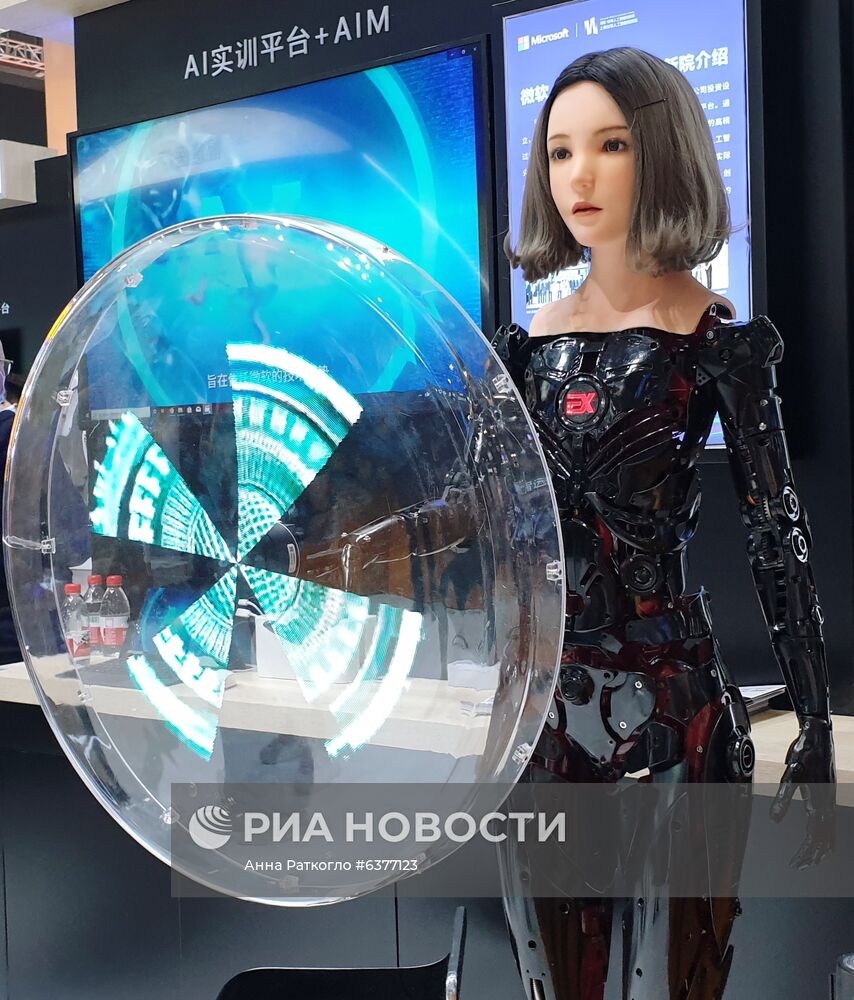 Третье международное импортное ЭКСПО открылось в Китае