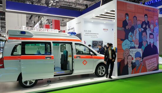 Третье международное импортное ЭКСПО открылось в Китае