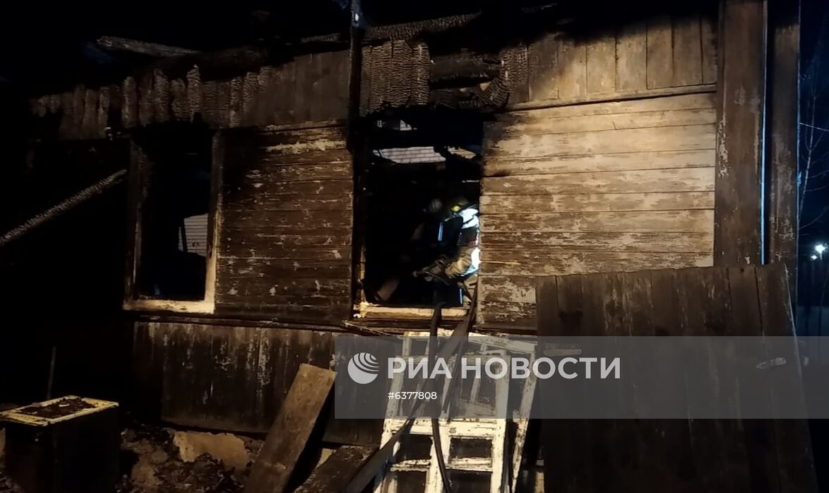 Пожар в частном доме в городе Ельня Смоленской области