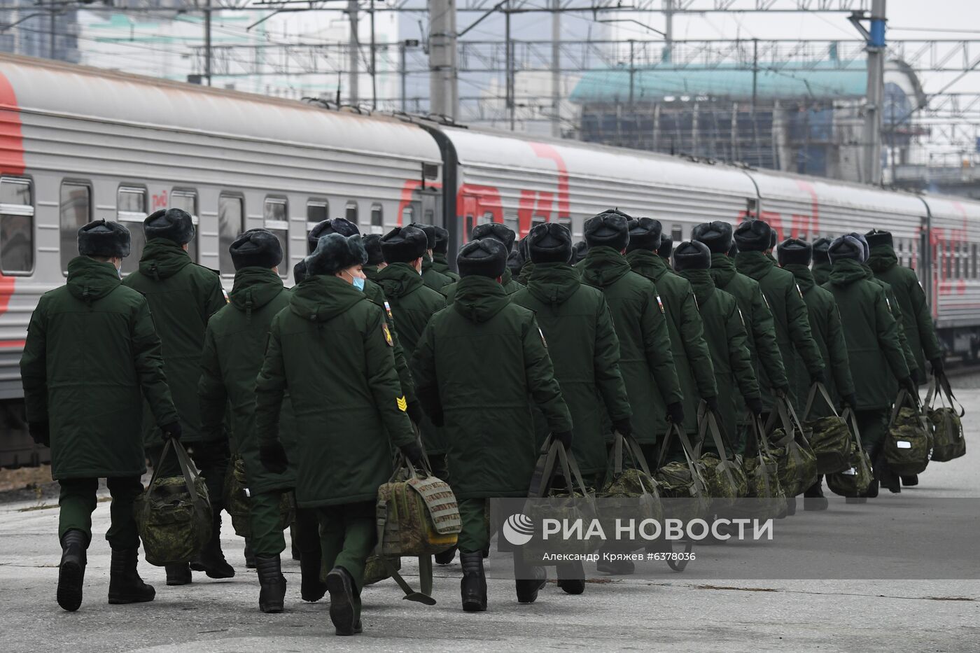 Отправка призывников в Новосибирске