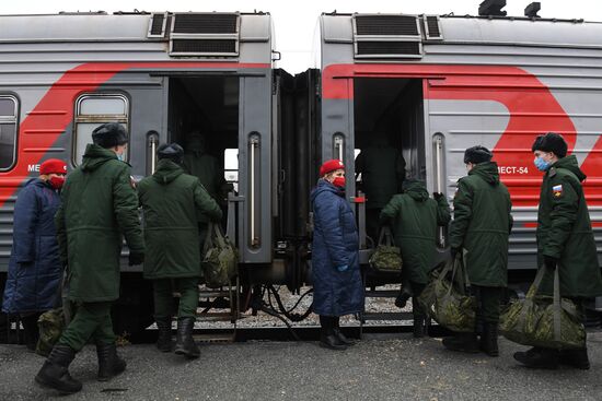 Отправка призывников в Новосибирске