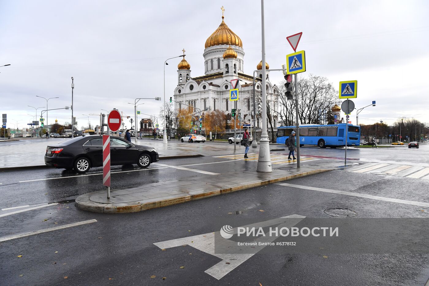 В Москве с 7 ноября водителям запретят проезд по всем выделенным полосам