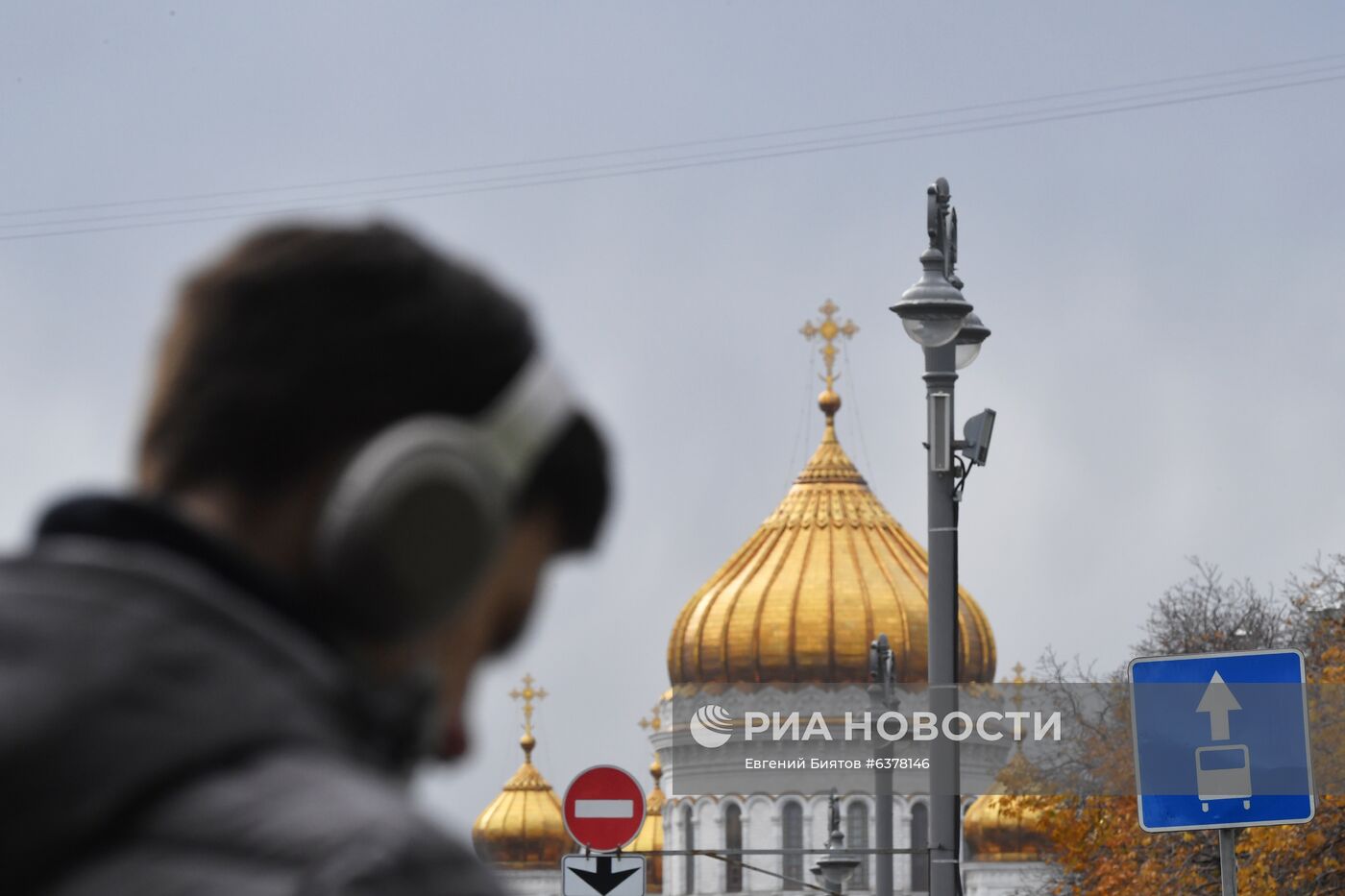 В Москве с 7 ноября водителям запретят проезд по всем выделенным полосам