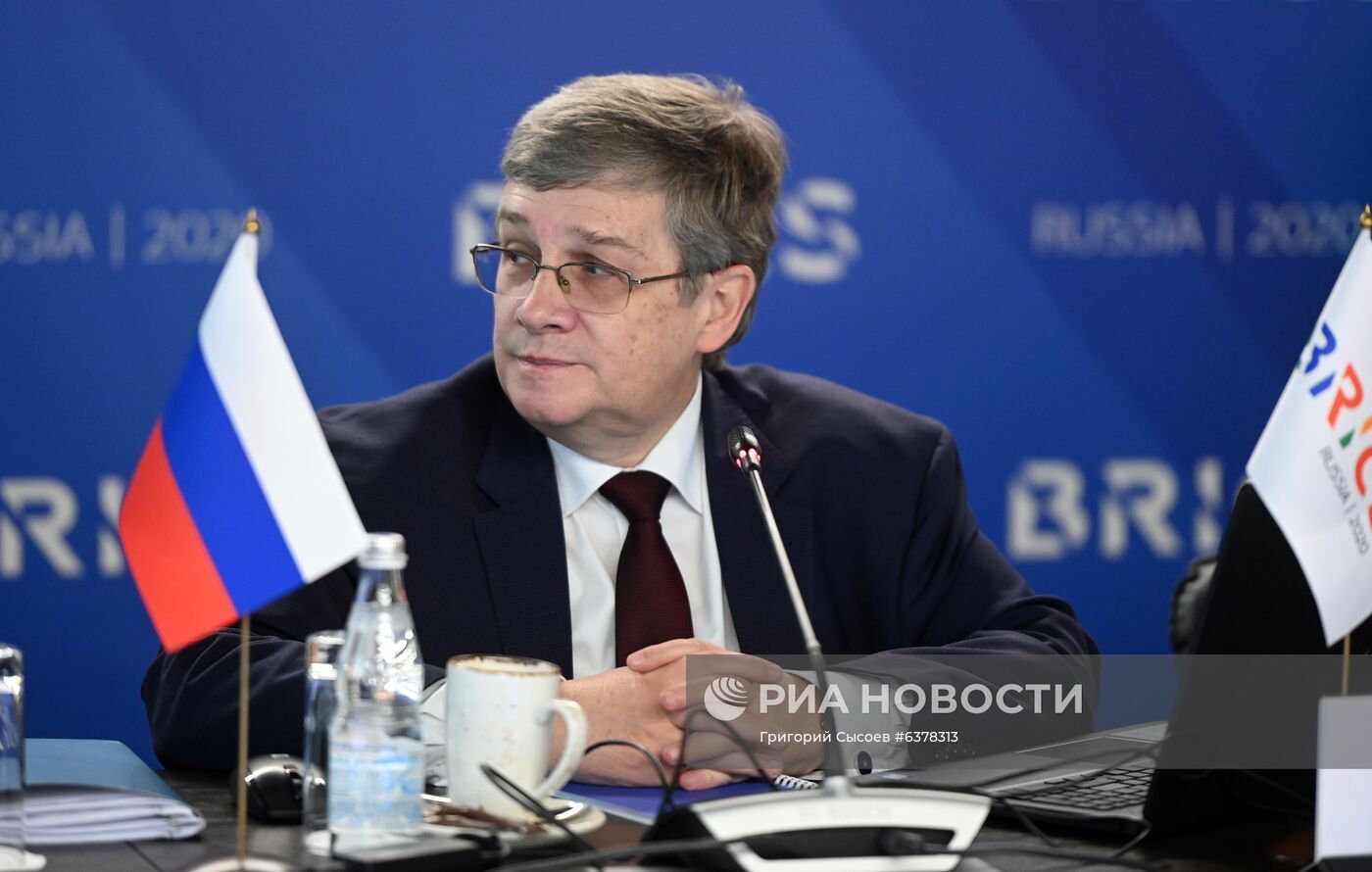 Заседание шерп/су-шерп стран БРИКС. День второй