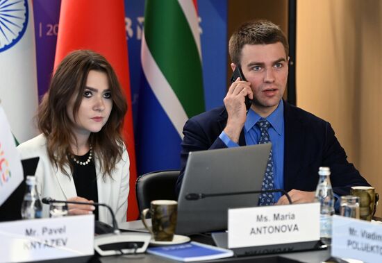 Заседание шерп/су-шерп стран БРИКС. День второй