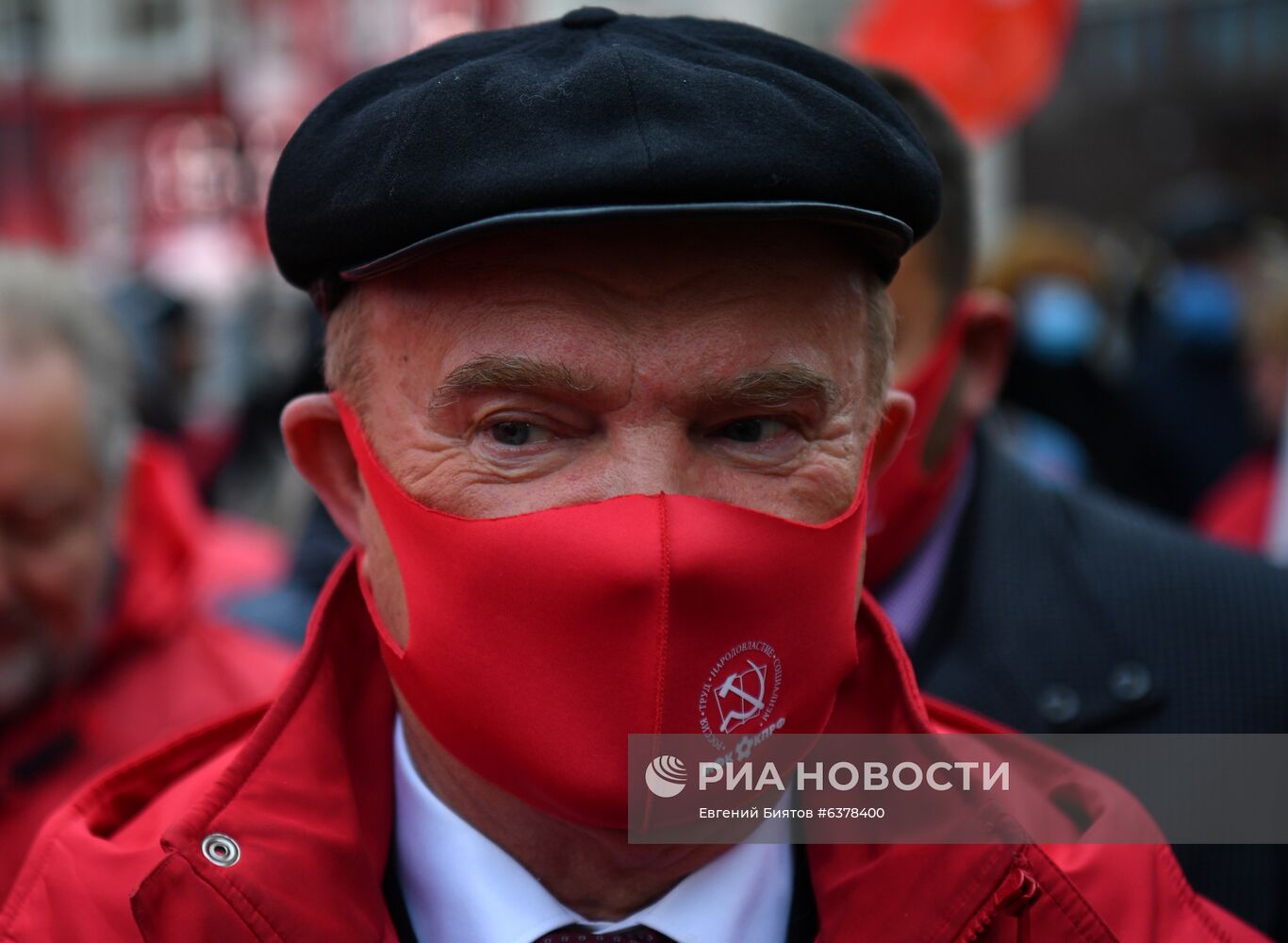 Возложение цветов в честь 103-й годовщины Великого Октября