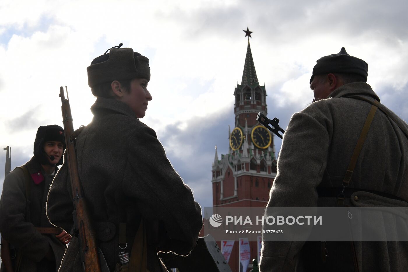 Музей инсталляций под открытым небом на Красной площади