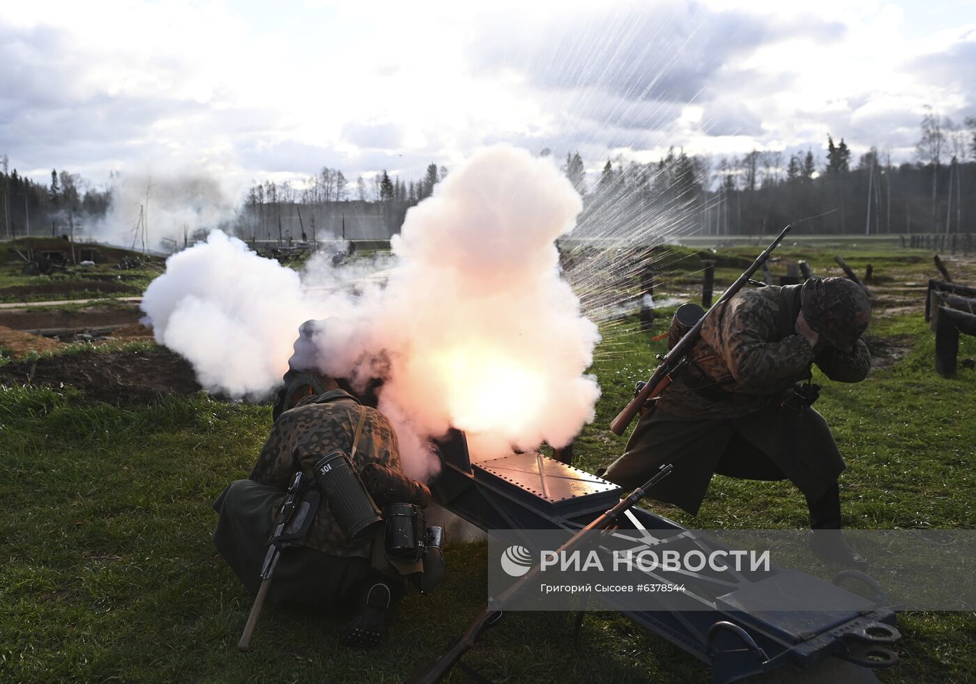 Реконструкция сражений за Москву в Подмосковье