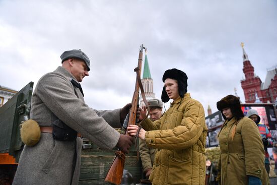 Музей инсталляций под открытым небом на Красной площади 