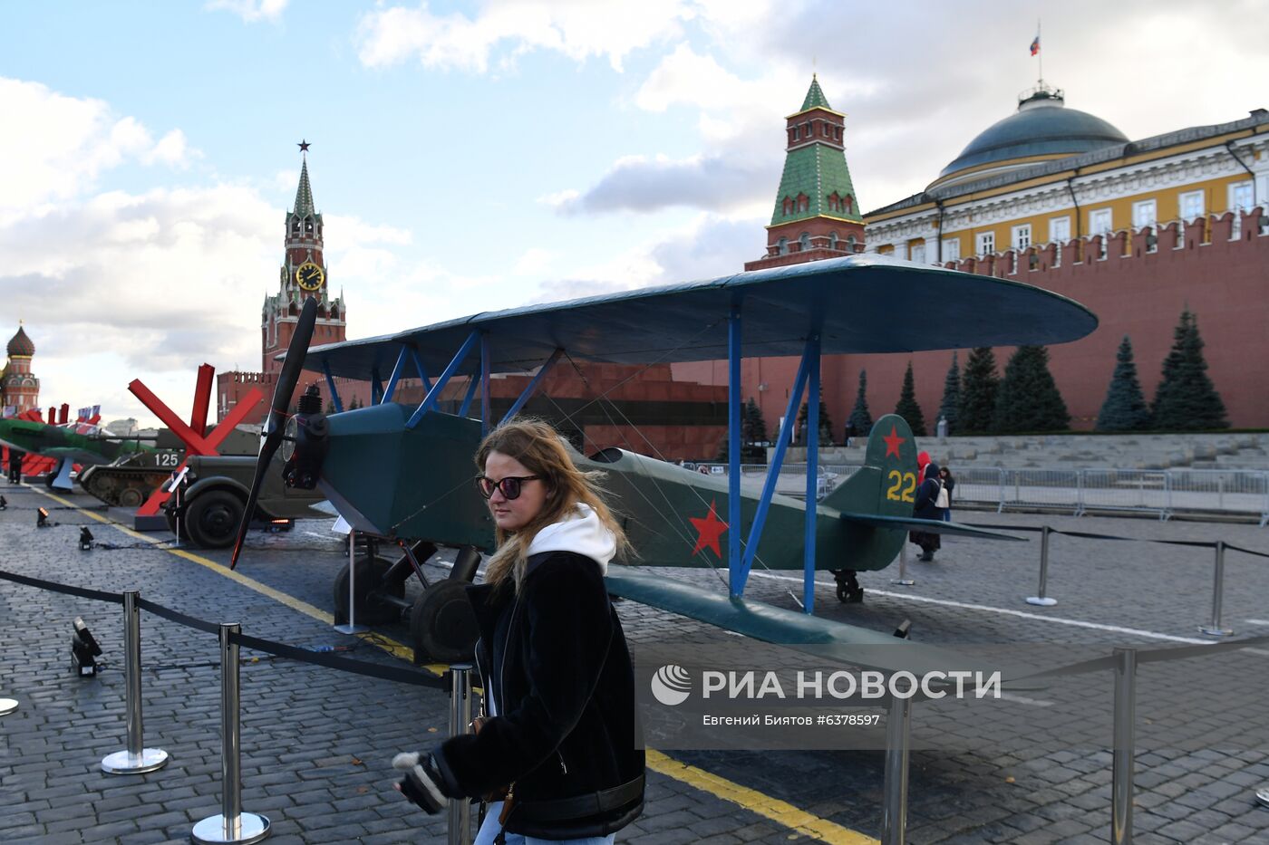 Музей инсталляций под открытым небом на Красной площади