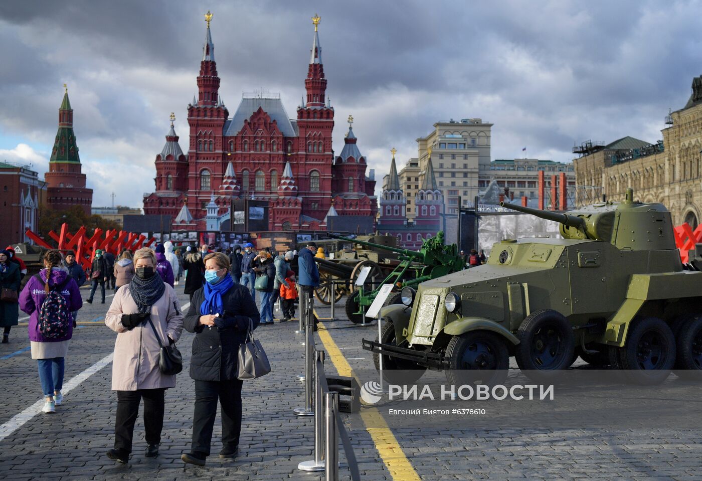 Музей инсталляций под открытым небом на Красной площади