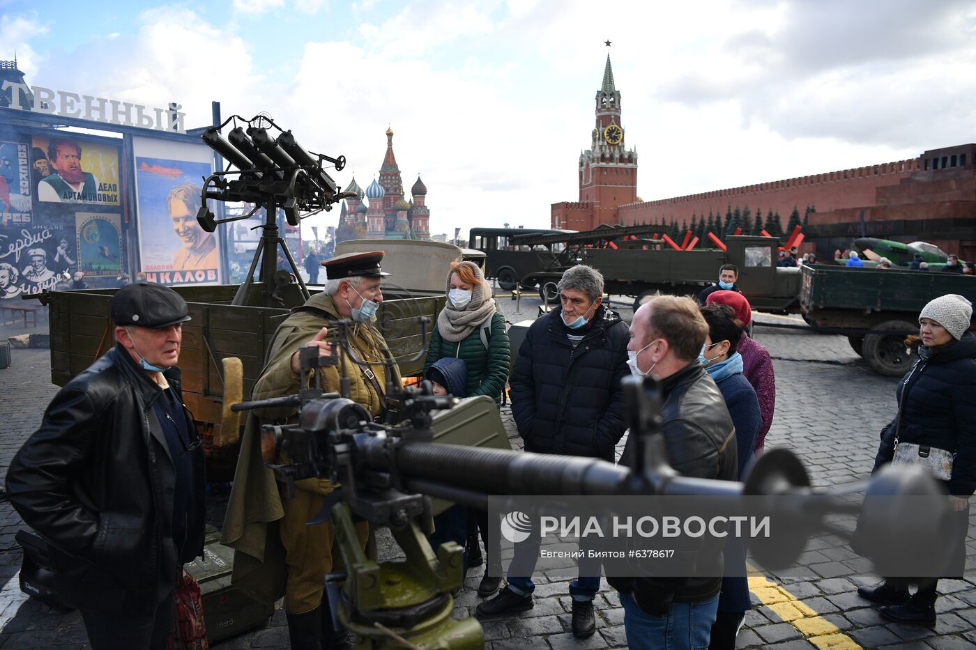 Музей инсталляций под открытым небом на Красной площади