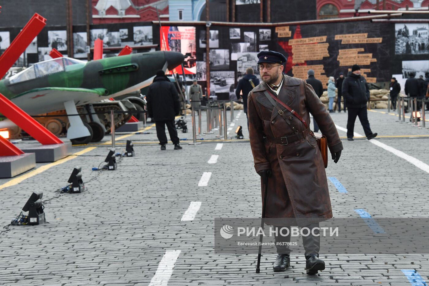 Музей инсталляций под открытым небом на Красной площади