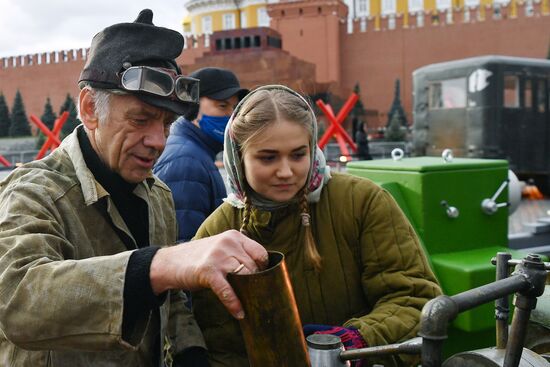 Музей инсталляций под открытым небом на Красной площади 