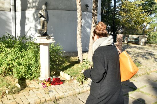 Траур в Одессе в связи со смертью М. Жванецкого