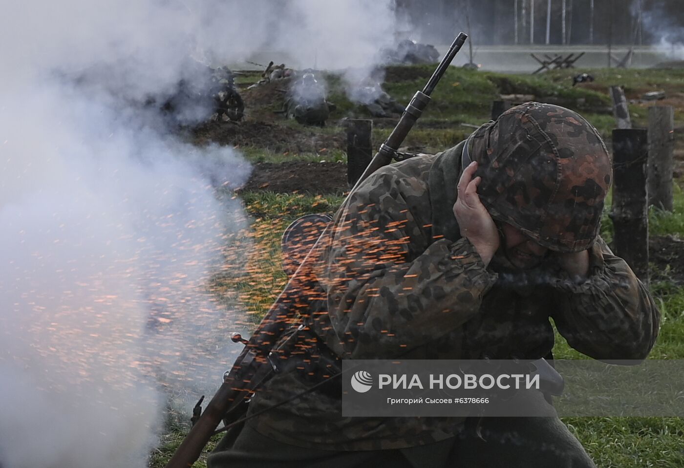 Реконструкция сражений за Москву в Подмосковье