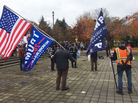 Акция сторонников Трампа в Орегоне