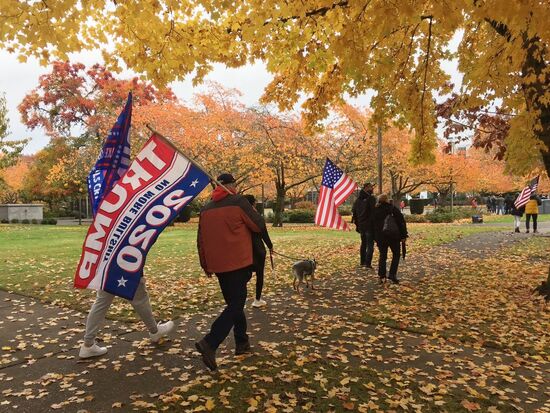Акция сторонников Трампа в Орегоне
