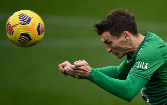 Футбол. РПЛ. Матч "Химки" – "Рубин"