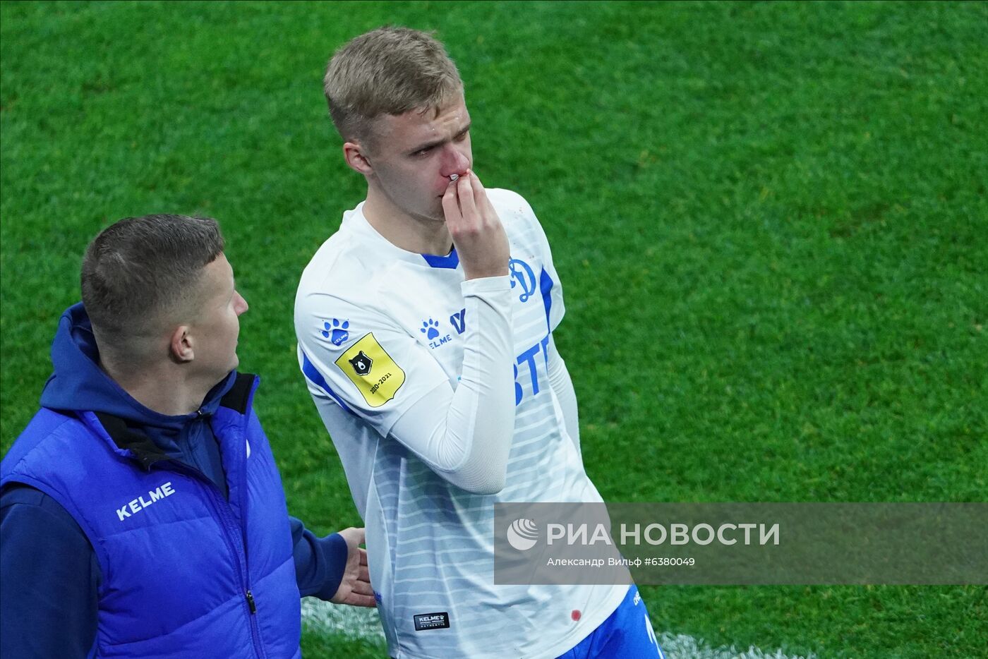 Футбол. РПЛ. Матч "Динамо" - "Локомотив"