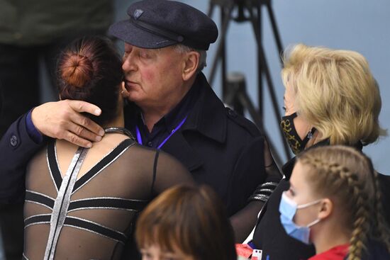 Фигурное катание. IV этап Кубка России. Женщины. Короткая программа