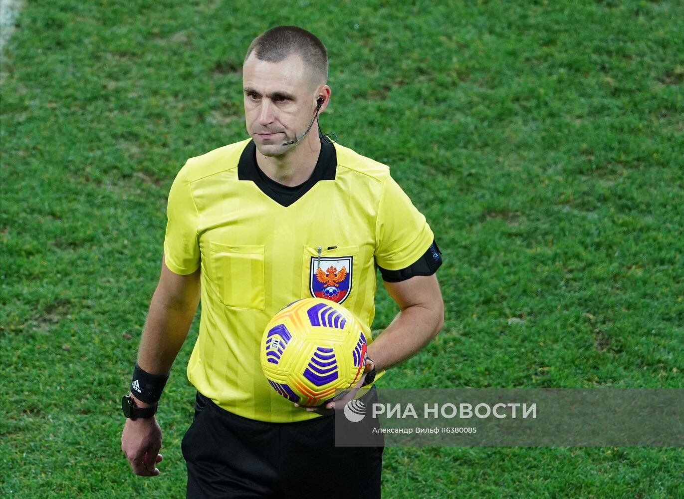 Футбол. РПЛ. Матч "Динамо" - "Локомотив"