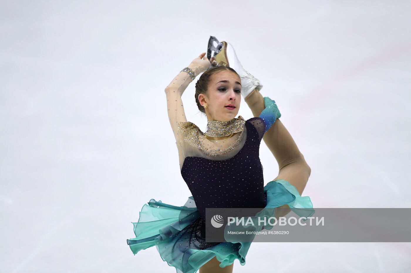 Фигурное катание. IV этап Кубка России. Женщины. Короткая программа