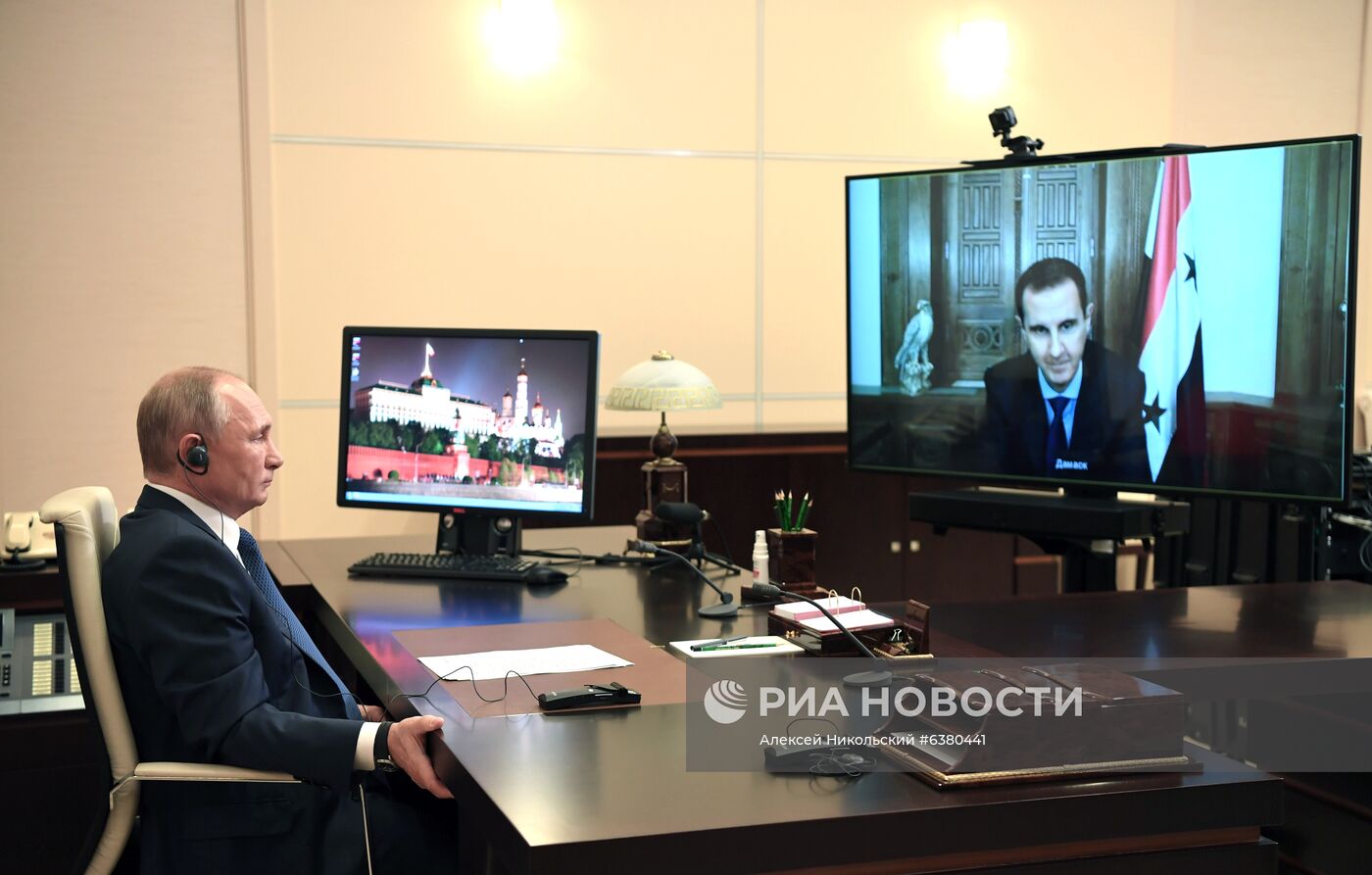 Президент РФ В. Путин провел встречу в режиме телемоста с президентом Сирии Башаром Асадом