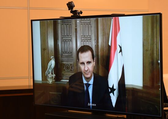 Президент РФ В. Путин провел встречу в режиме телемоста с президентом Сирии Башаром Асадом