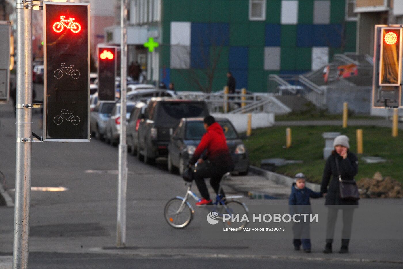 В Москве появились светофоры для велосипедистов