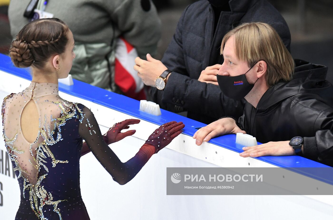 Фигурное катание. IV этап Кубка России. Женщины. Произвольная программа