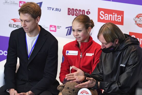 Фигурное катание. IV этап Кубка России. Женщины. Произвольная программа