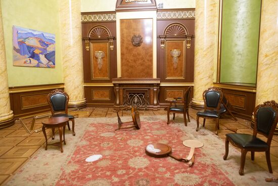 Ситуация у здания правительства Армении в Ереване