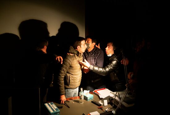 Ситуация у здания правительства Армении в Ереване