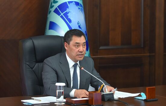 Президент РФ В. Путин провел заседание Совета глав государств - членов ШОС