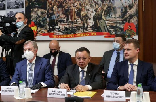 Заседания фракций Госдумы, посвященные утверждению кандидатур в члены Правительства РФ