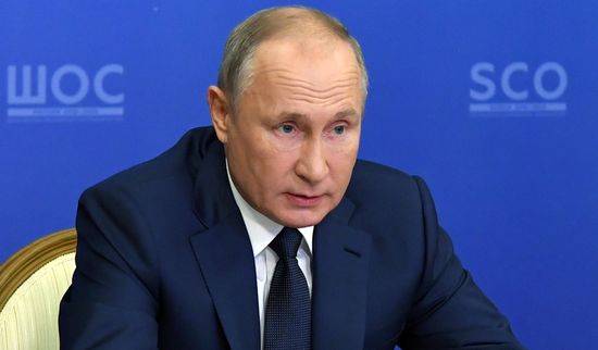 Президент РФ В. Путин провел заседание Совета глав государств - членов ШОС