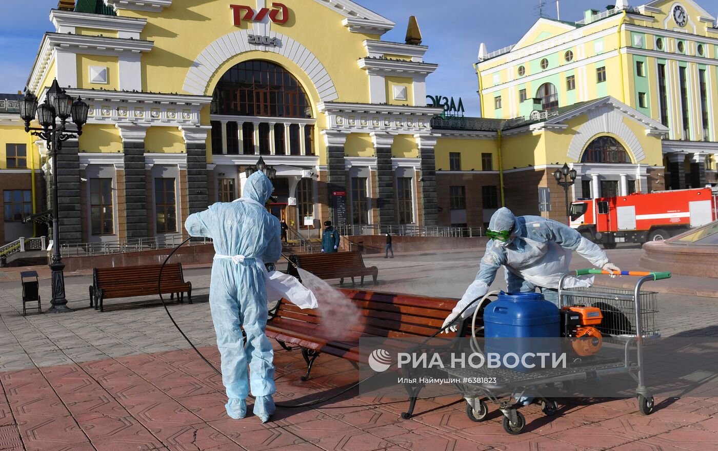 Дезинфекция железнодорожного вокзала в Красноярске