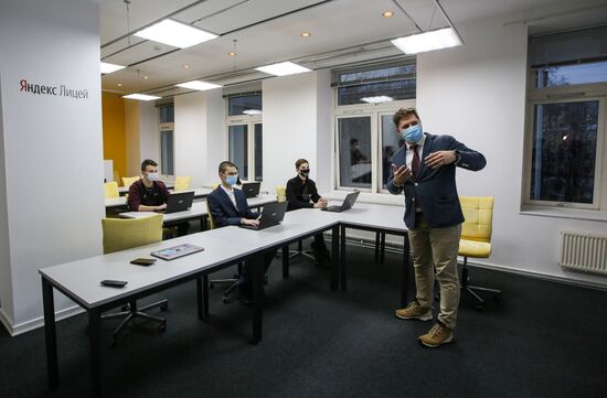 Заседание Совета по развитию цифровой экономики при Совете Федерации РФ