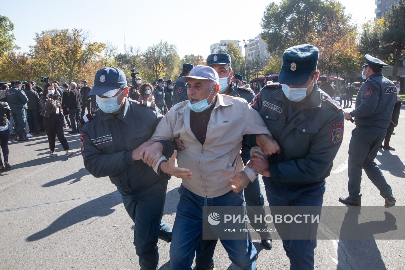 Митинг оппозиции в Ереване