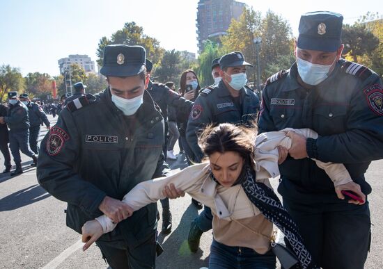 Митинг оппозиции в Ереване