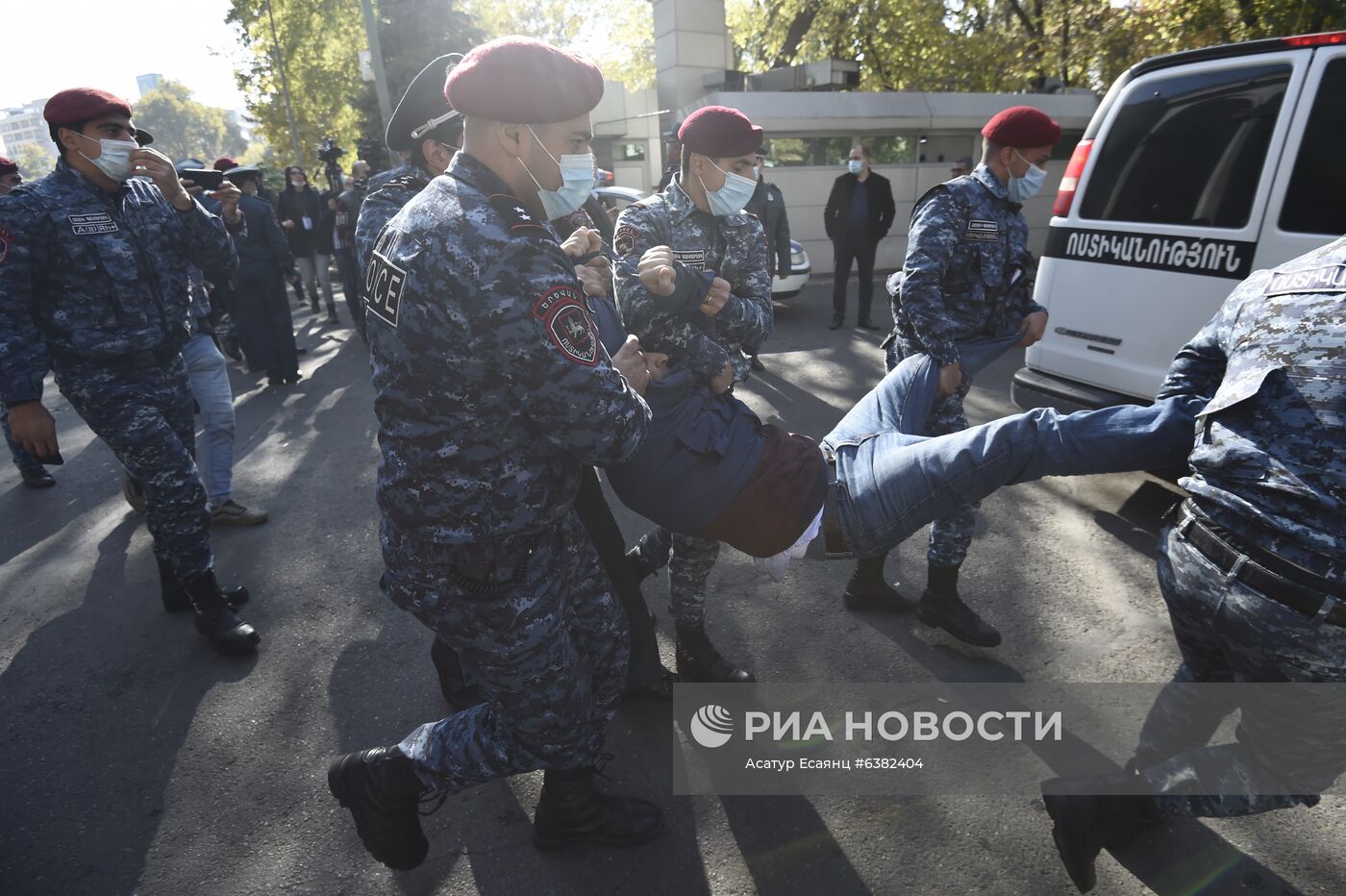 Митинг оппозиции в Ереване
