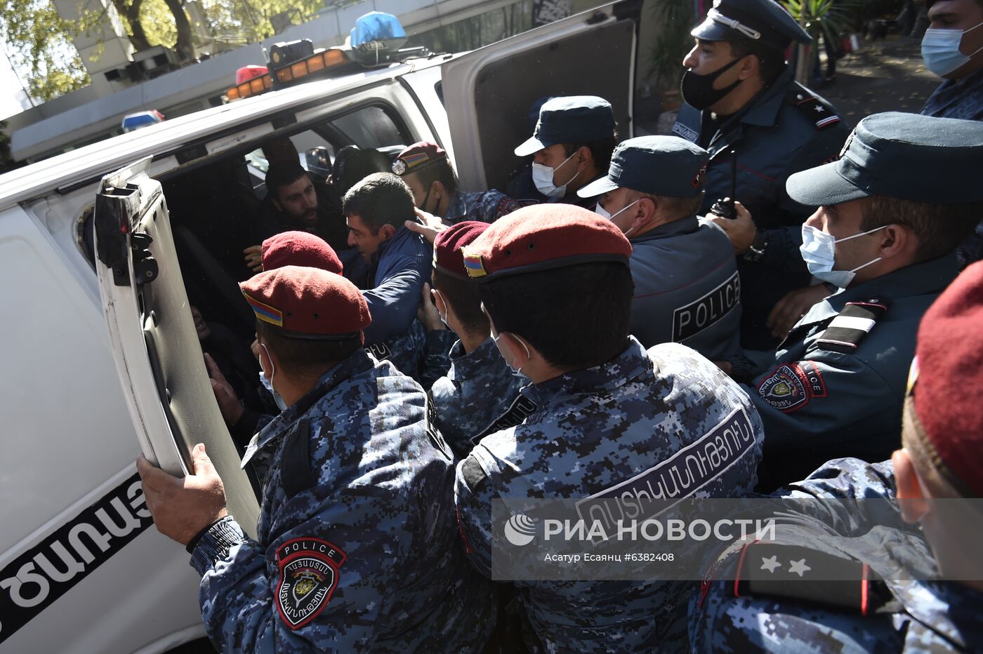 Митинг оппозиции в Ереване