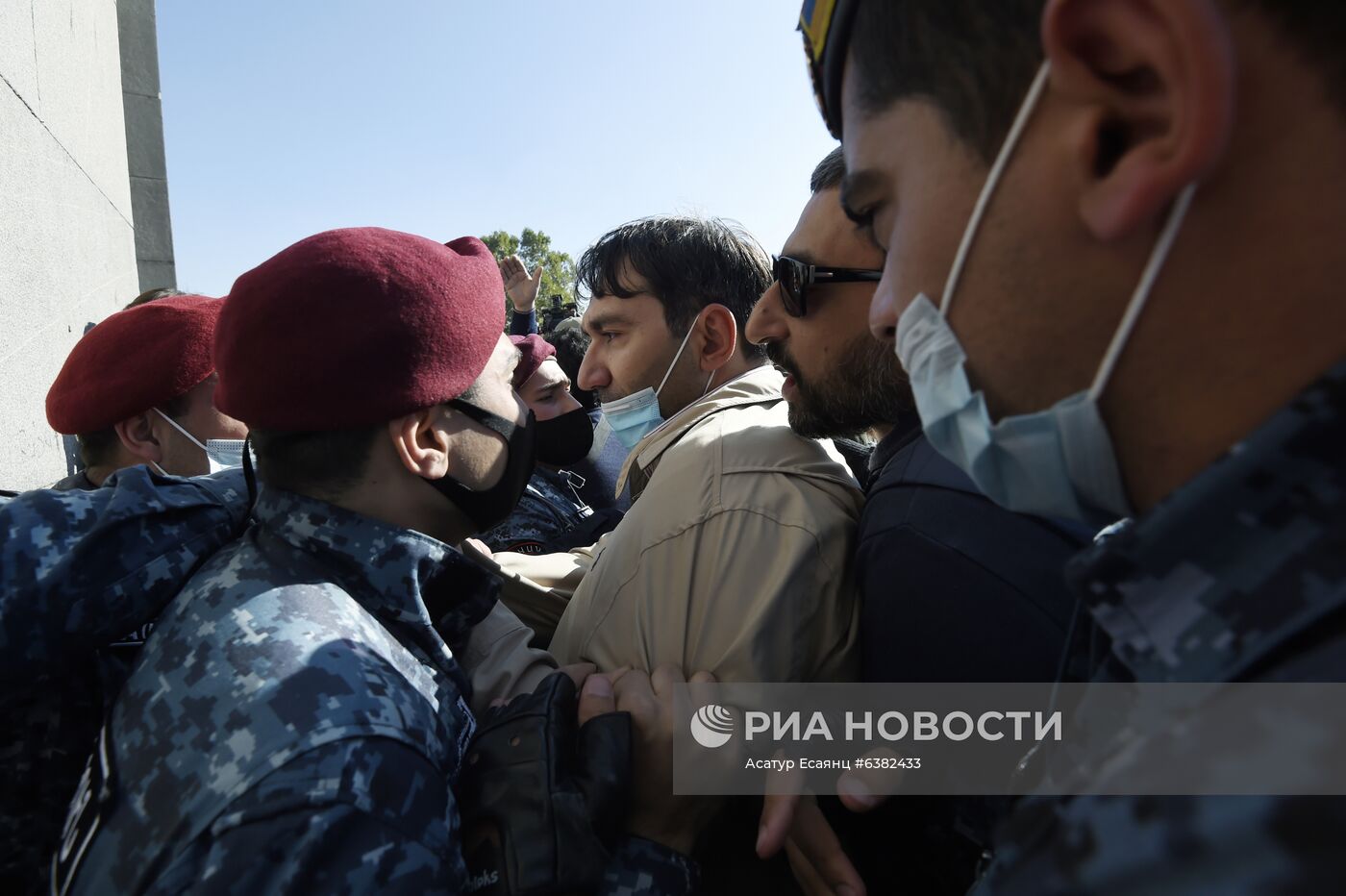 Митинг оппозиции в Ереване