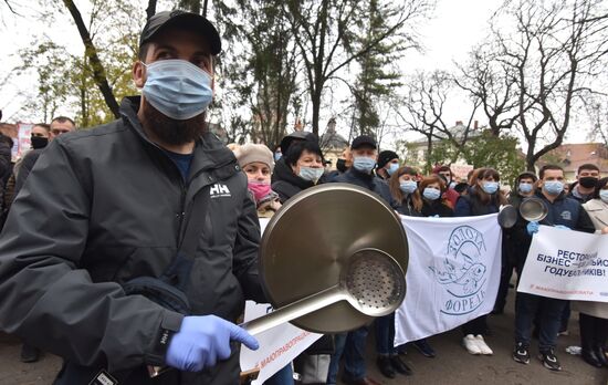 Акция против карантинных мер на Украине